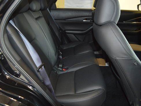 New 2025 MAZDA CX-30 AWD 2.5 S w/ Select Sport Pkg image 12