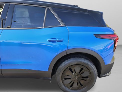 New 2025 Chevrolet Blazer EV LT w/ Midnight/Sport Edition image 9