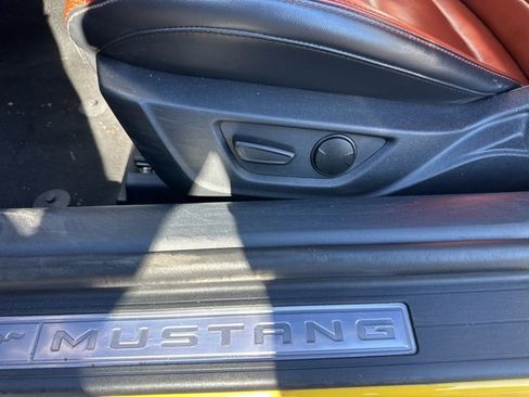 Used 2024 Ford Mustang Premium image 18