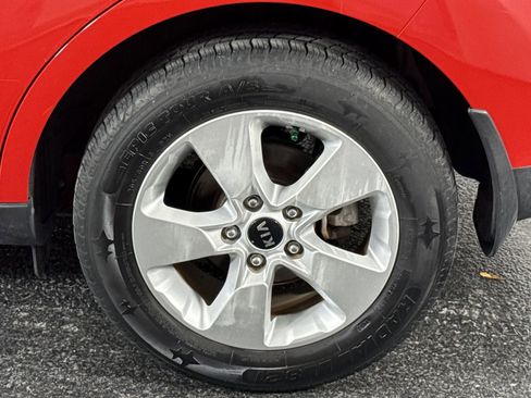 Used 2019 Kia Soul w/ Convenience Package image 14