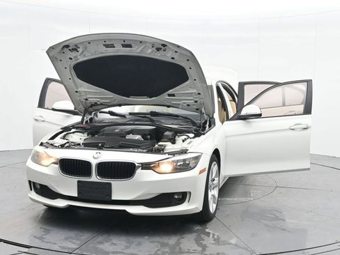 Used 2014 BMW 320i xDrive Sedan image 44