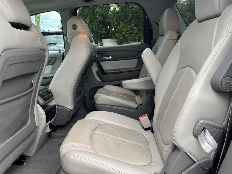 Used 2017 GMC Acadia Limited SLT AWD/4WD image 31
