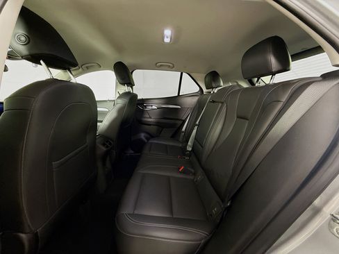 Used 2024 Buick Envision Preferred AWD/4WD image 28