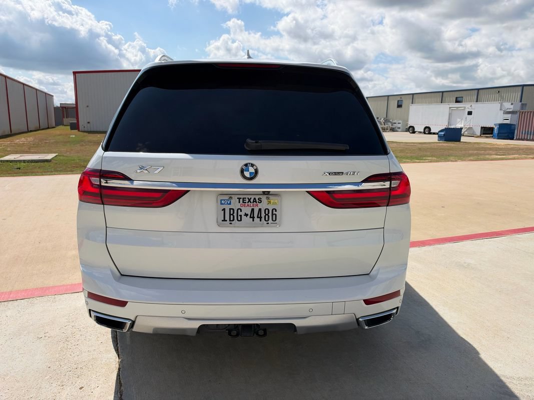 Used 2020 BMW X7 xDrive40i w/ Premium Package AWD/4WD image 5
