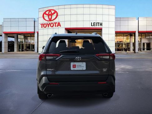 Certified 2022 Toyota RAV4 XLE image 6