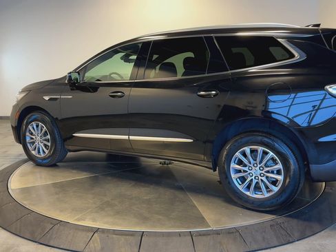 Used 2024 Buick Enclave Premium image 6