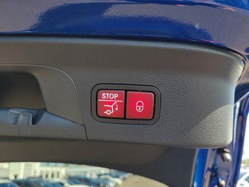 Certified 2023 Mercedes-Benz GLC 43 AMG 4MATIC Coupe image 10