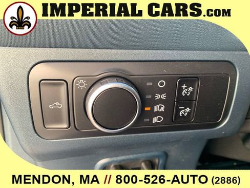 New 2025 Ford Maverick XLT w/ XLT Luxury Package image 16