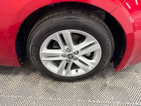 Used 2022 Toyota Corolla SE FWD image 7