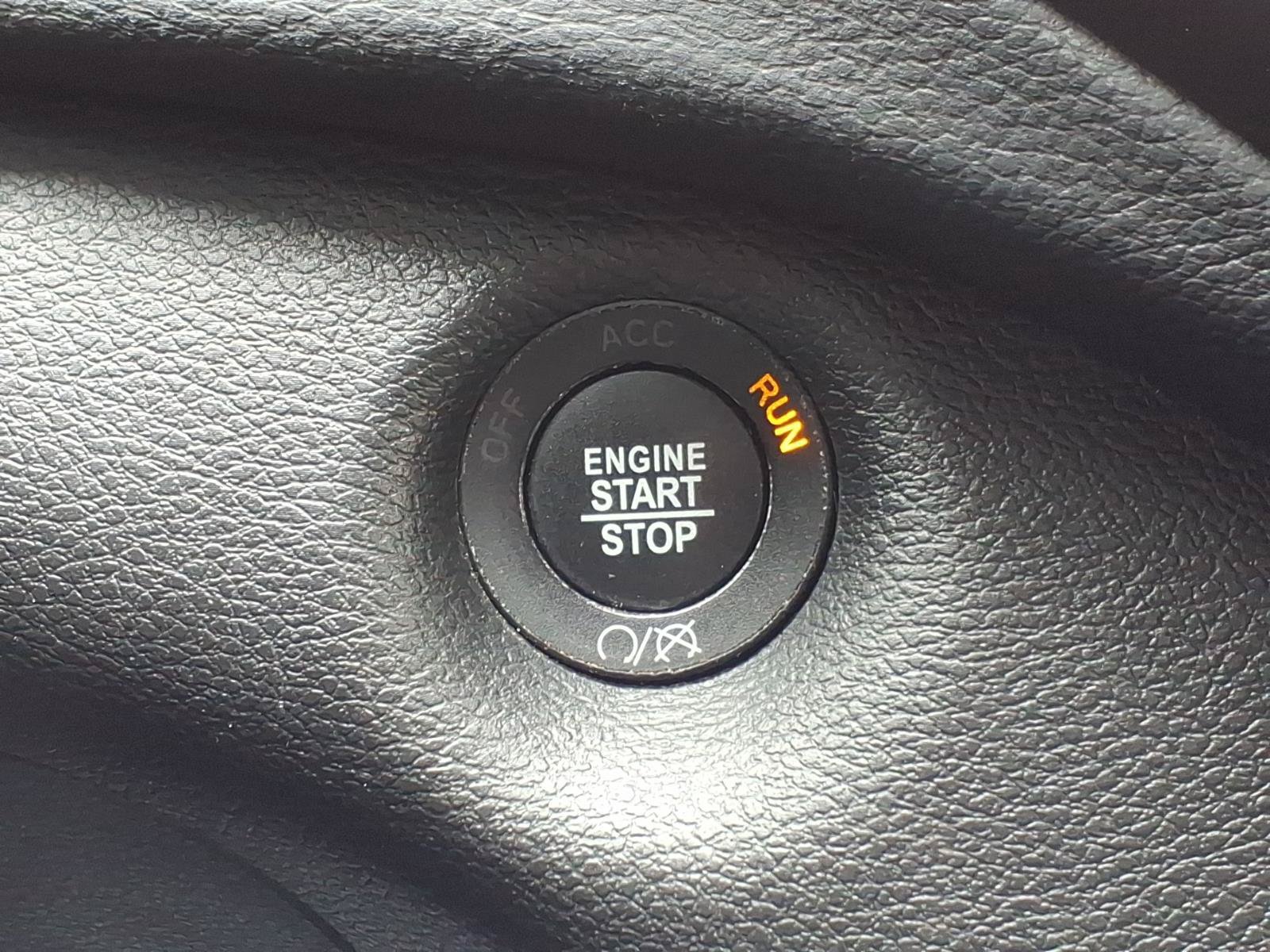 Used 2020 Jeep Cherokee Limited AWD/4WD image 20
