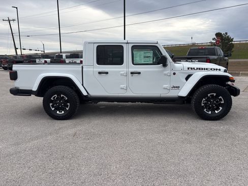 New 2026 Jeep Gladiator Rubicon AWD/4WD image 6