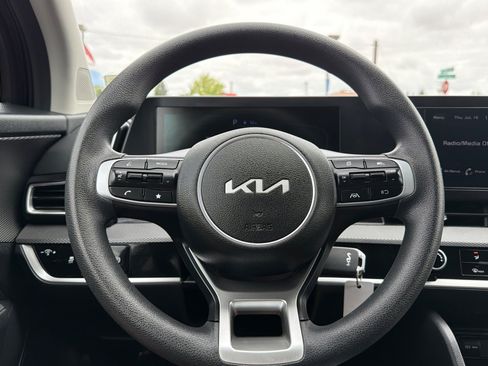 Used 2024 Kia Sportage LX FWD image 22