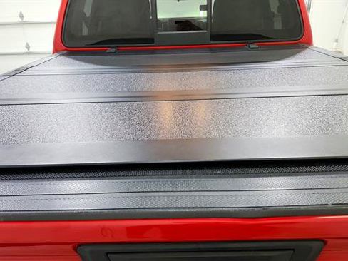 Used 2022 Nissan Frontier SV RWD image 31