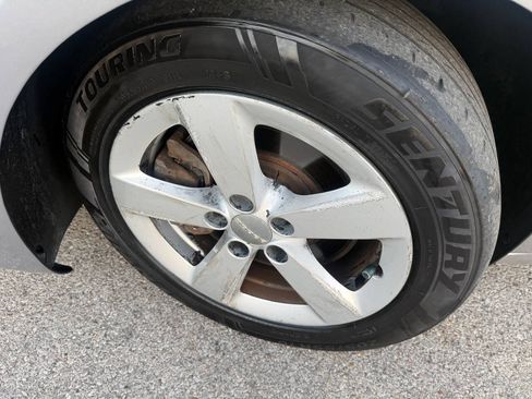 Used 2015 Dodge Dart SXT FWD image 27