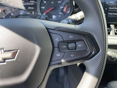 New 2026 Chevrolet Trax LS w/ LS Convenience Package image 41