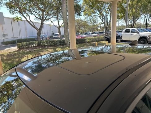 Used 2018 MAZDA CX-5 Touring w/ Preferred Equipment Package image 17