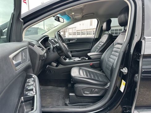 Used 2018 Ford Edge SEL w/ Equipment Group 201A image 8