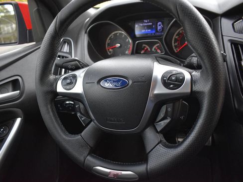 Used 2013 Ford Focus ST image 27