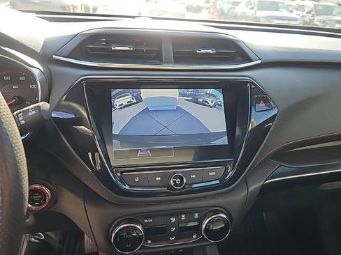 Used 2023 Chevrolet TrailBlazer RS w/ Sun and Liftgate Package image 14