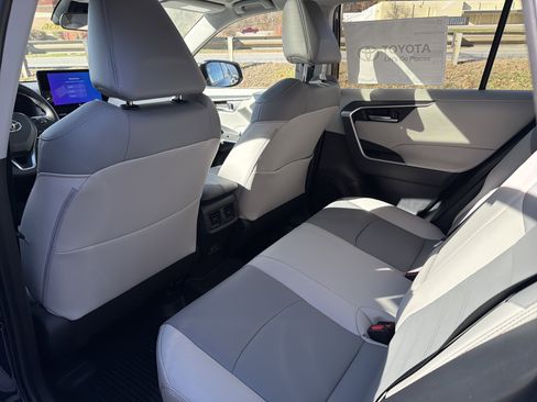 New 2025 Toyota RAV4 XLE Premium w/ Weather Package AWD/4WD image 27