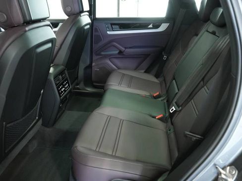 New 2025 Porsche Cayenne E-Hybrid image 27