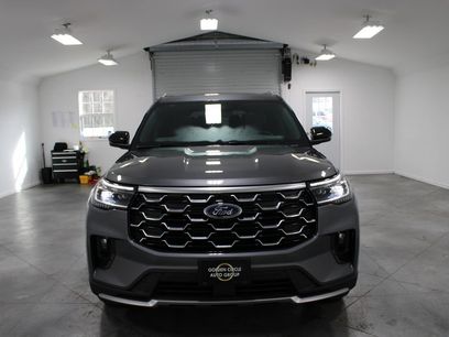 New 2026 Ford Explorer Platinum