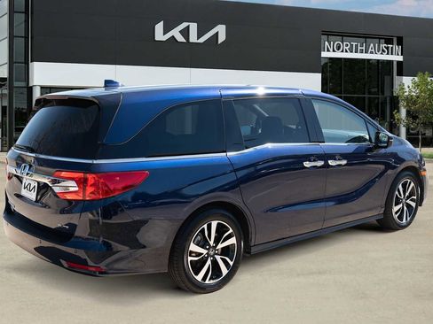 Used 2020 Honda Odyssey Elite image 6