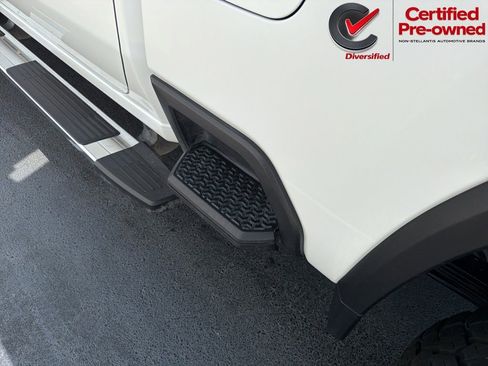 Used 2024 Chevrolet Silverado 2500 LT AWD/4WD image 20
