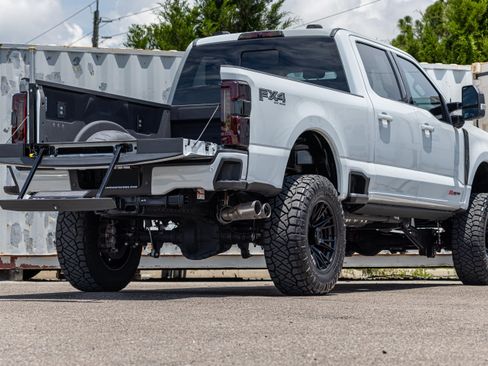 Certified 2025 Ford F250 Lariat w/ Lariat Ultimate Package AWD/4WD image 34