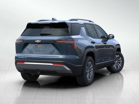 New 2026 Chevrolet Equinox LT AWD/4WD image 5