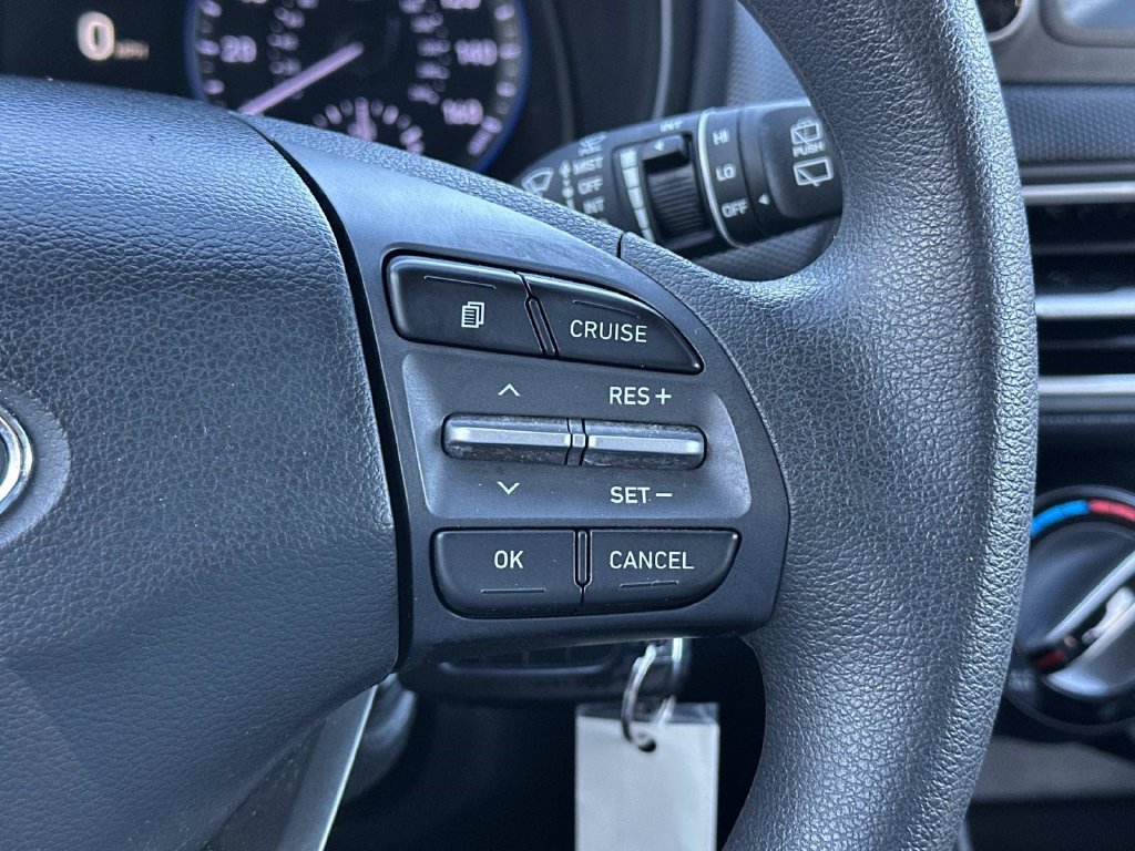 Used 2021 Hyundai Kona SE AWD/4WD image 27