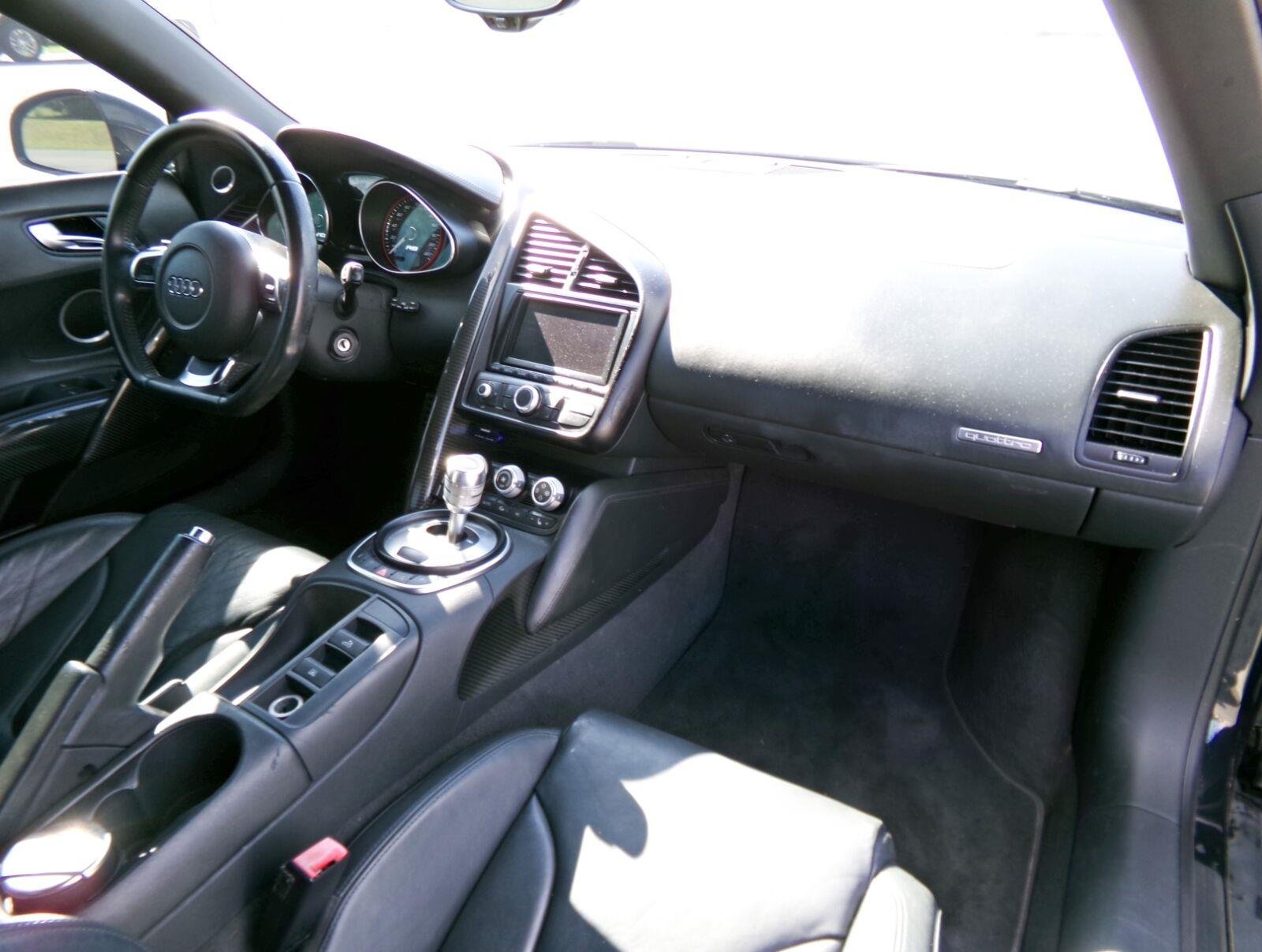 Used 2011 Audi R8 V10 AWD/4WD image 14