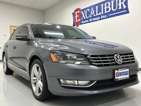 Used 2014 Volkswagen Passat TDI SEL Premium FWD image 7