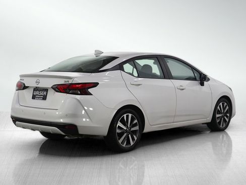 Used 2020 Nissan Versa SR w/ Trunk Package image 5