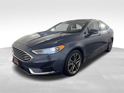 Used 2019 Ford Fusion SEL FWD image 3
