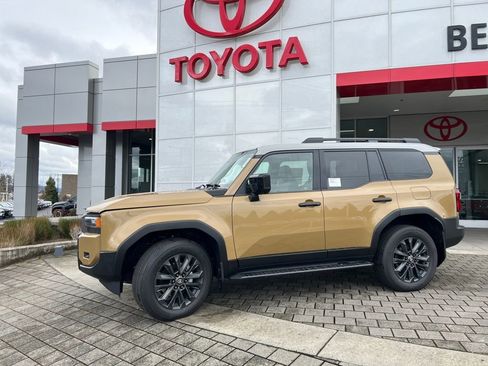 New 2026 Toyota Land Cruiser Base image 2