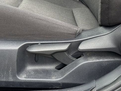 Used 2025 Toyota Camry LE FWD image 28