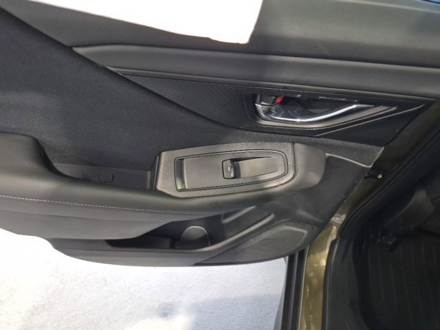 Used 2022 Subaru Outback Premium AWD/4WD image 17