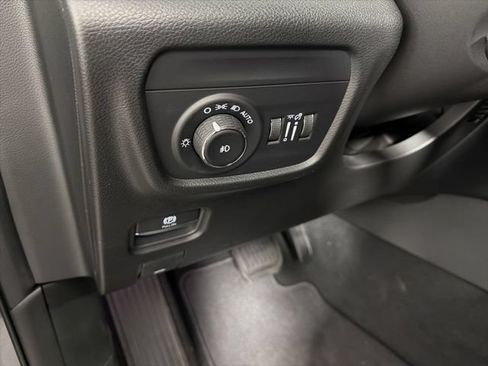 New 2026 Jeep Grand Cherokee L Limited AWD/4WD image 16