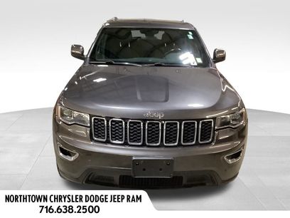 Used 2021 Jeep Grand Cherokee Laredo
