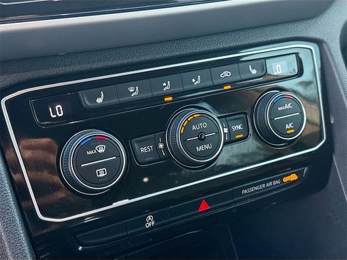 Used 2022 Volkswagen Atlas SE image 15