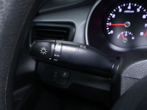 Used 2023 Kia Rio S image 21