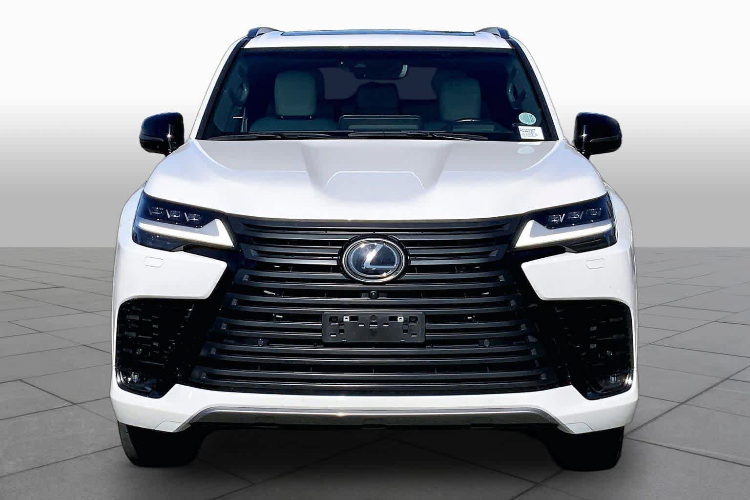 Used 2024 Lexus LX 600 4WD w/ Appearance Package image 3