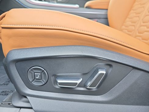 New 2026 Audi RS Q8 performance image 27