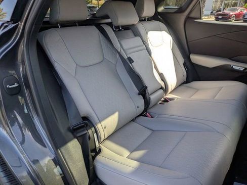Used 2025 Lexus RX 350 image 32