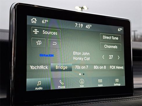 Used 2022 Lincoln Corsair AWD w/ Premium Package image 19