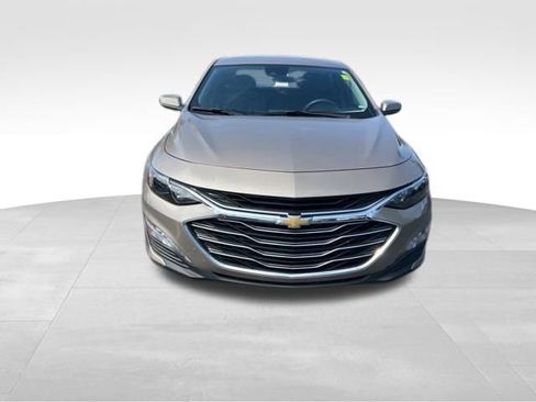 Used 2024 Chevrolet Malibu LT image 2