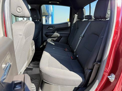 Used 2023 Chevrolet Colorado LT w/ LT Convenience Package II image 10