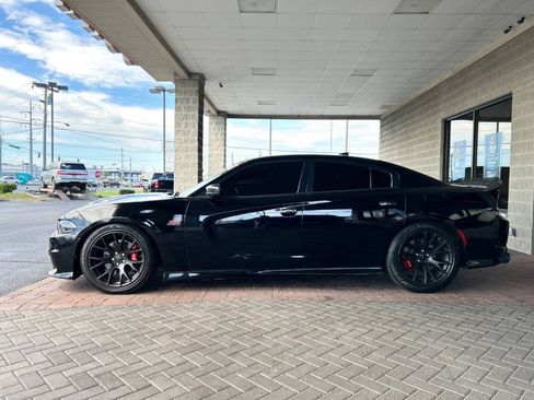 Used 2018 Dodge Charger R/T Scat Pack RWD image 7