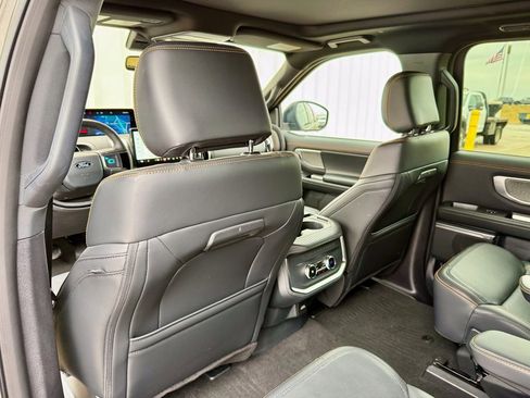 Used 2025 Ford Expedition Tremor image 14